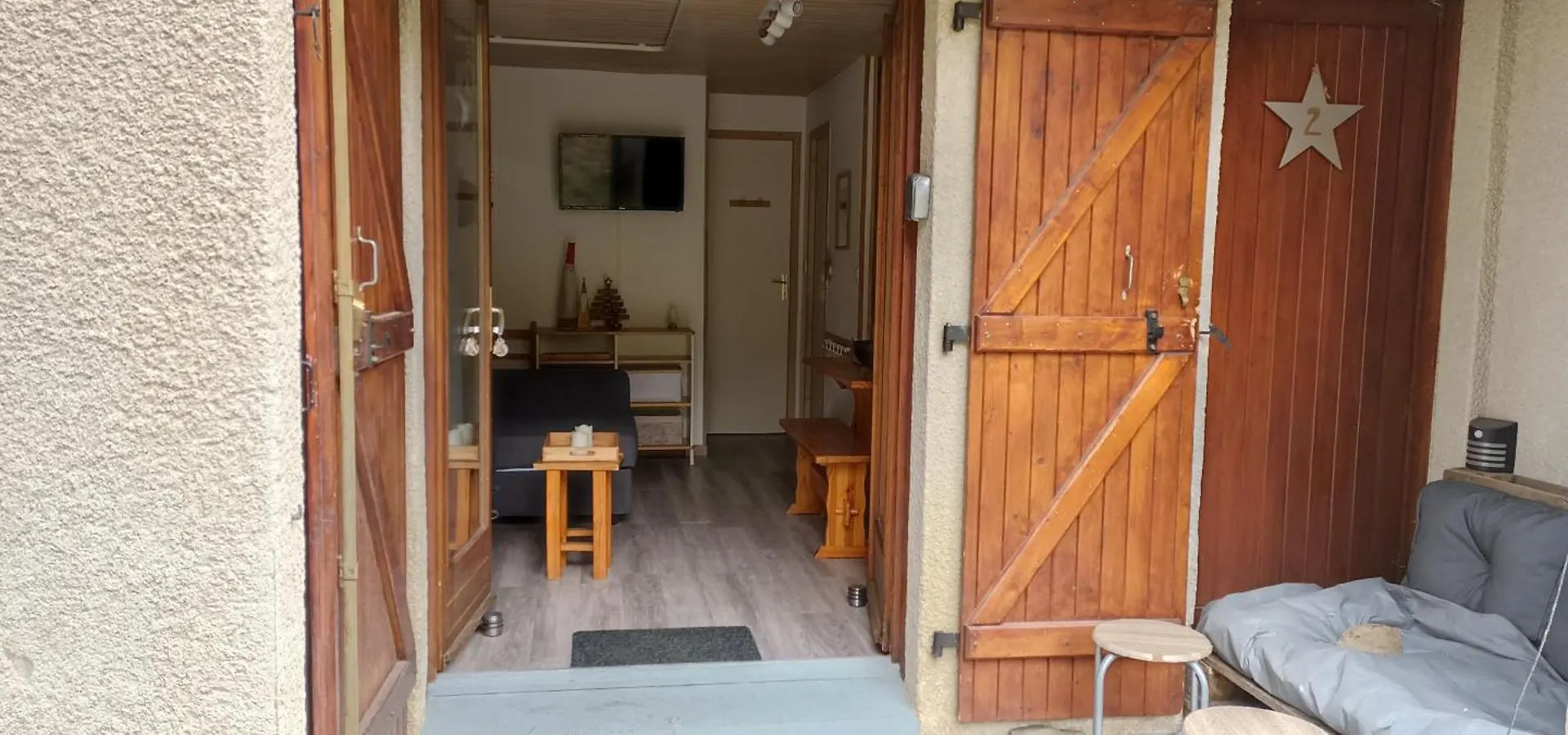 Les Chalets De Mel Saint-Lary-Soulan 0*,